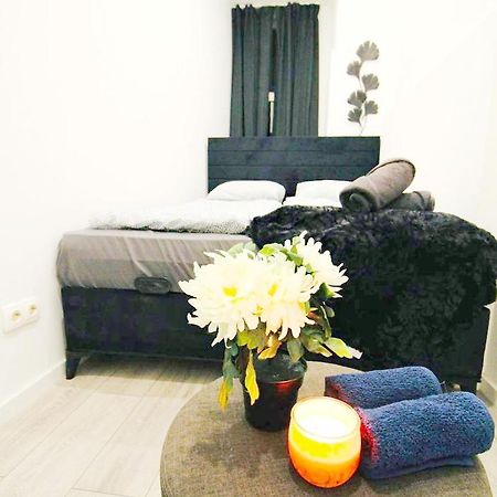 Comfortable Rooms In Akh Area Wien Exteriör bild