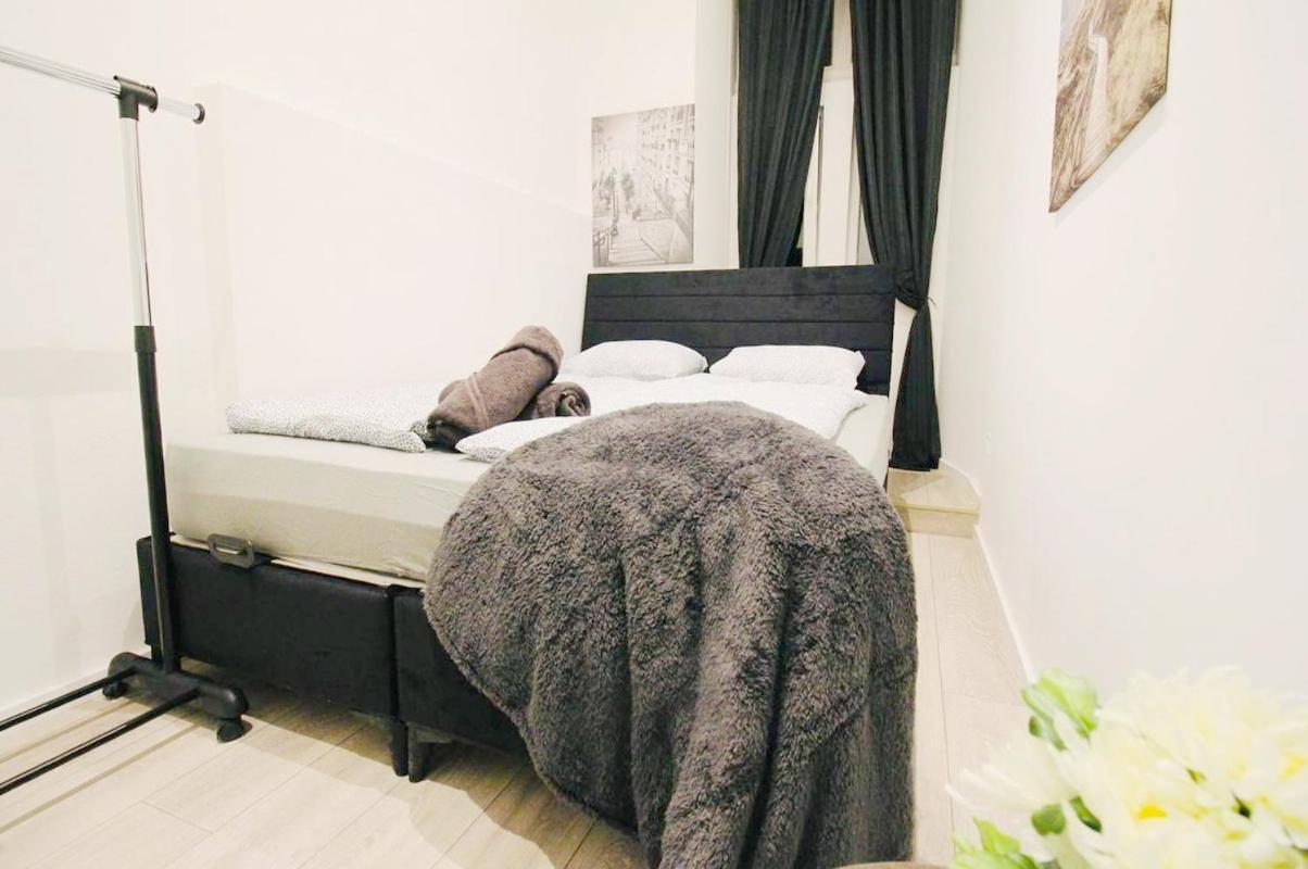 Comfortable Rooms In Akh Area Wien Exteriör bild